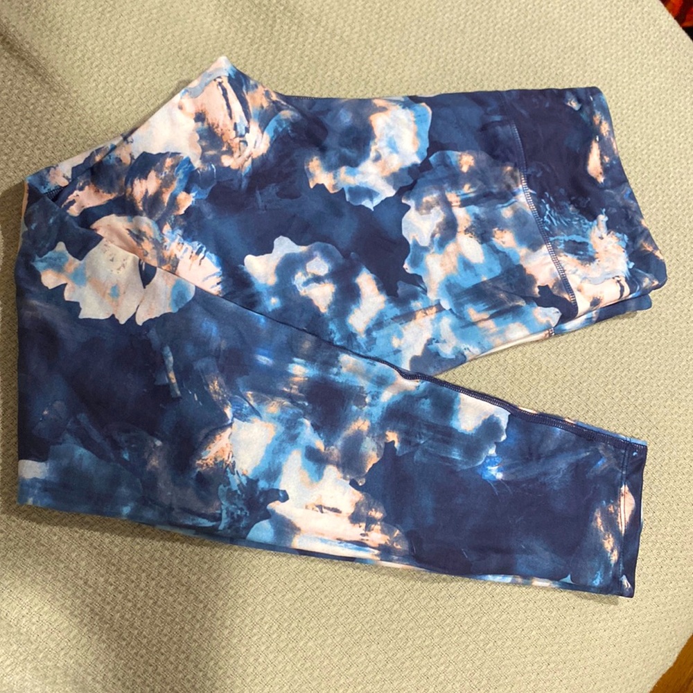 Super soft leggings by SO never worn